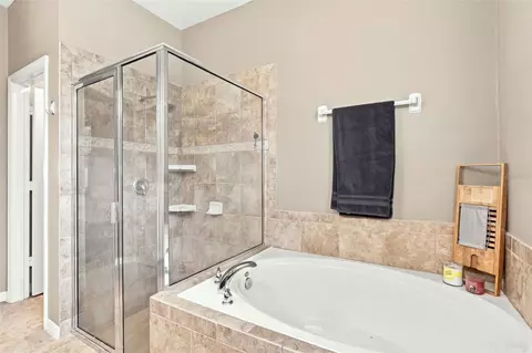Bath - 1444 Pine Marsh Loop, Saint Cloud, FL 34771 photo 2 of 3