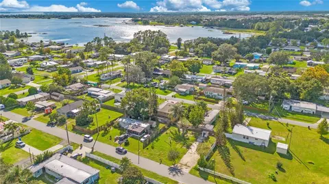 1640 Grouper St, Saint Cloud, FL 34771 photo 2