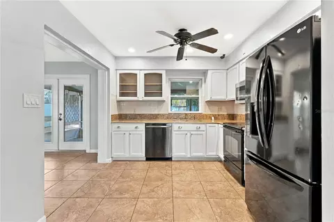 Kitchen - 1215 Lakeshore Blvd, Saint Cloud, FL 34769 photo 1 of 3