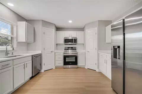 Kitchen - 1838 Ashton Park Pl, Saint Cloud, FL 34771 photo 2 of 4