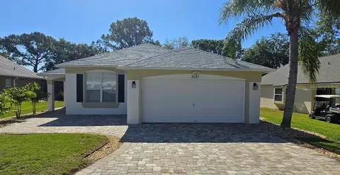 1650 Dunes Ct, Haines City, FL 33844