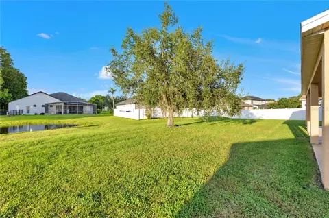 Exterior - 2400 Tybee Rd, Saint Cloud, FL 34769 photo 5 of 6