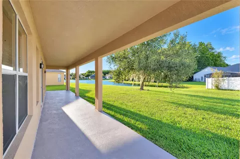Exterior - 2400 Tybee Rd, Saint Cloud, FL 34769 photo 4 of 6