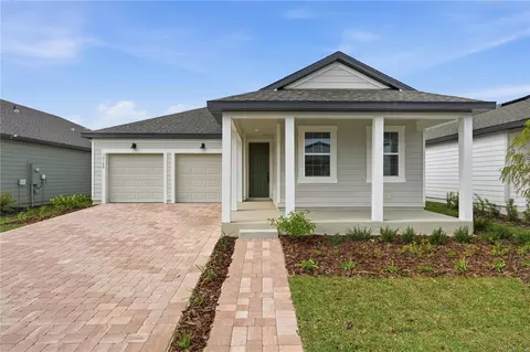 Exterior - 30169 Emerald Forest Dr, Mount Dora, FL 32757 photo 2 of 5