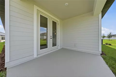 Exterior - 30169 Emerald Forest Dr, Mount Dora, FL 32757 photo 4 of 5