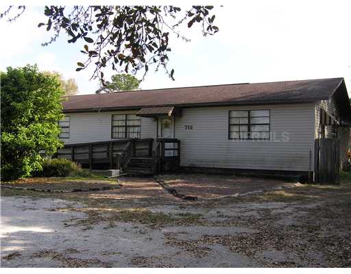 712 W Shell Point Rd, Ruskin, FL 33570 photo 1