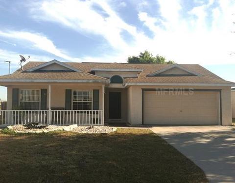 4072 Kingsfield Dr, Parrish, FL 34219 photo 1