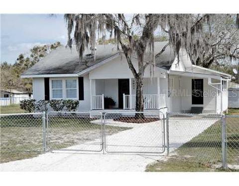 2832 Blount Rd, Dover, FL 33527 photo 1