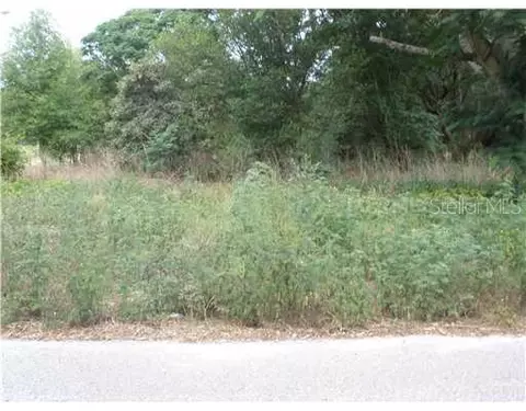 6674 Messer Dr, Seffner, FL 33584 photo 1