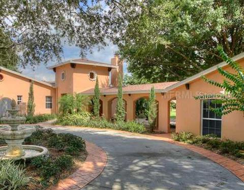 329 County Line Rd E, Lutz, FL 33549 photo 1