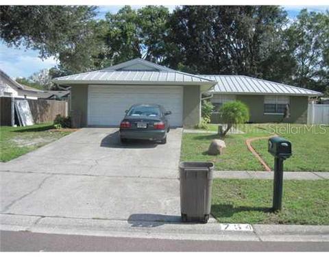 754 Isleton Dr, Brandon, FL 33511 photo 1