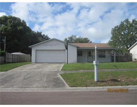 419 Forest Oak Dr, Seffner, FL 33584 photo 1