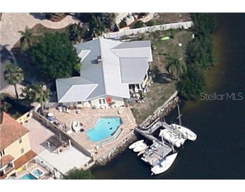 802 Chipaway Dr, Apollo Beach, FL 33572 photo 1