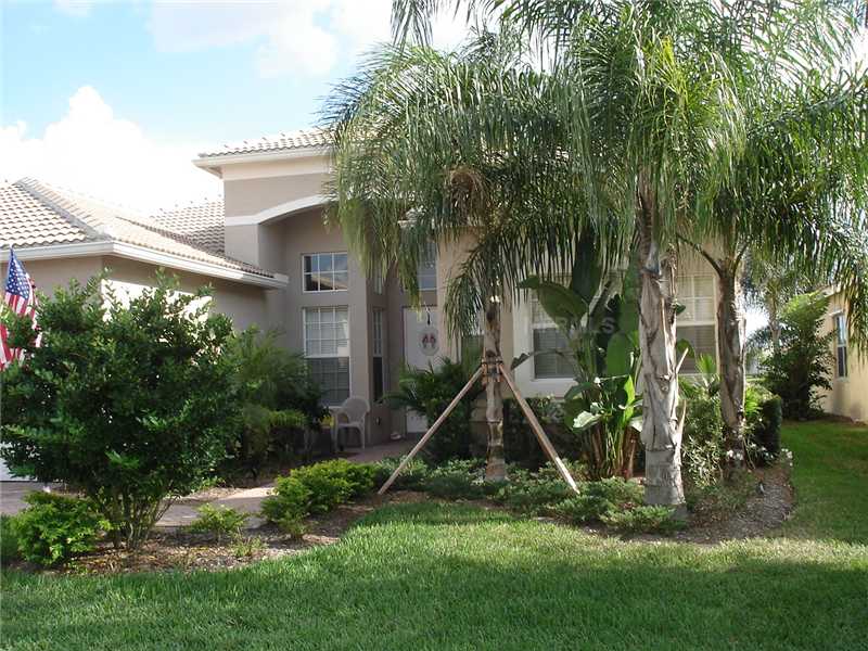 5007 Ruby Flats Dr, Wimauma, FL 33598 photo 1