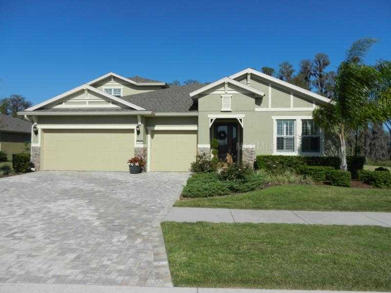 3301 Mapleridge Dr, Lutz, FL 33558 photo 1