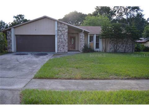3107 King John Pl, Seffner, FL 33584 photo 1
