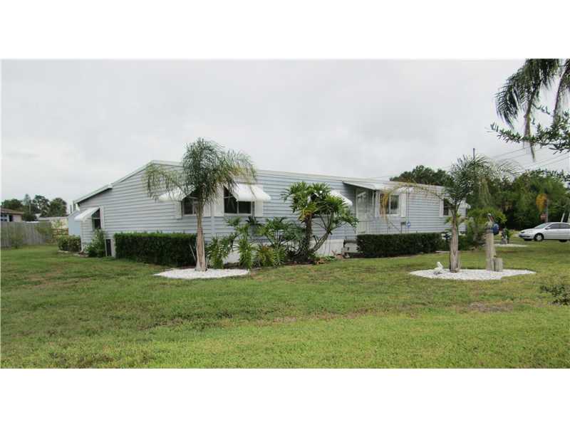 3602 Paramount Pl, Ruskin, FL 33570 photo 1