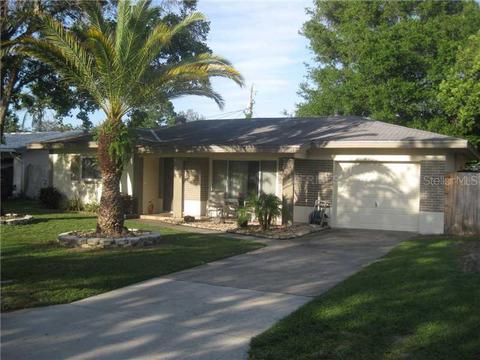 1005 Emerson Dr, Dunedin, FL 34698 photo 1