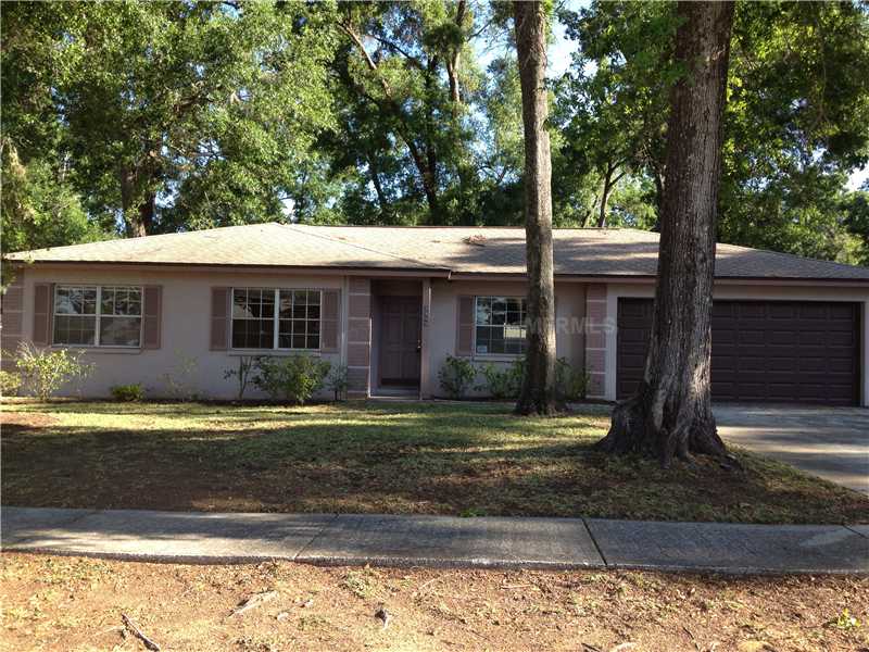 2959 Forest Cir, Seffner, FL 33584 photo 1