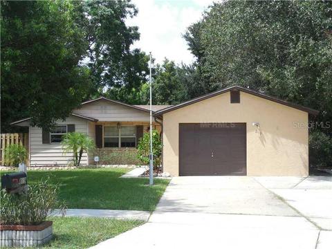 819 Walnut Dr, Seffner, FL 33584 photo 1
