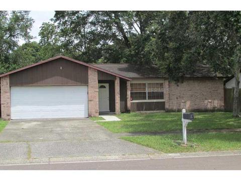 403 Forest Oak Dr, Seffner, FL 33584 photo 1