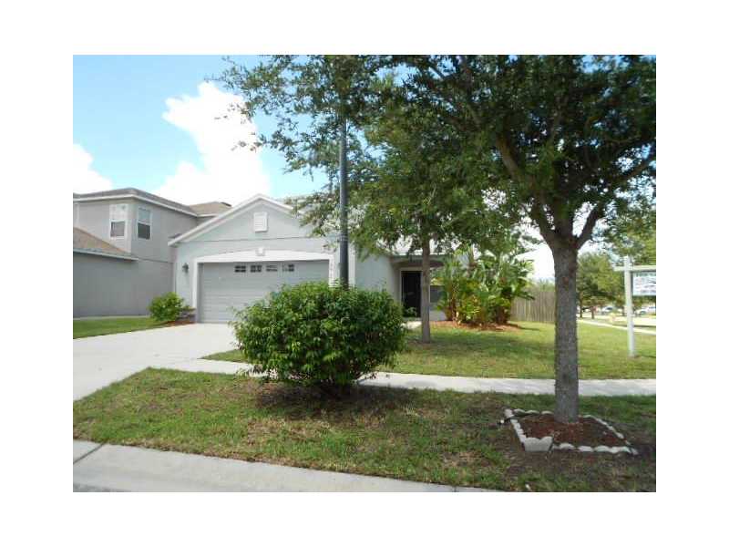 12617 Evington Point Dr, Riverview, FL 33579 photo 1