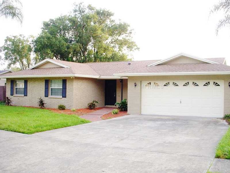 512 Rooks Rd, Seffner, FL 33584 photo 1
