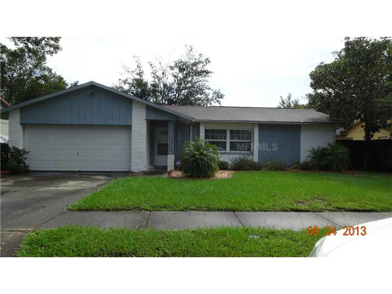 407 Hickory Tree Cir, Seffner, FL 33584 photo 1