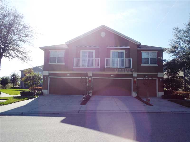 6746 Eagle Feather Dr, Riverview, FL 33578 photo 1