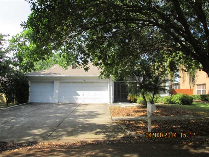 11210 Longbrooke Dr, Riverview, FL 33579 photo 1