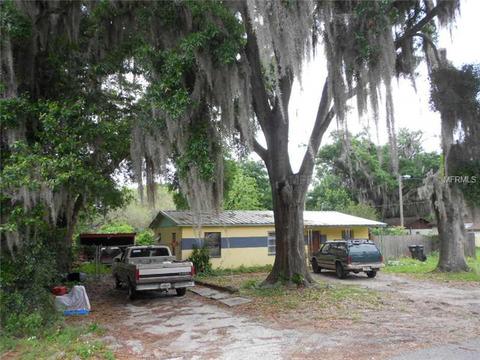 5212 Lloyd St, Seffner, FL 33584 photo 1