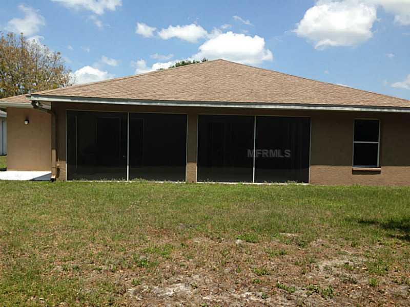 2832 59th Ave E, Bradenton, FL 34203 photo 1
