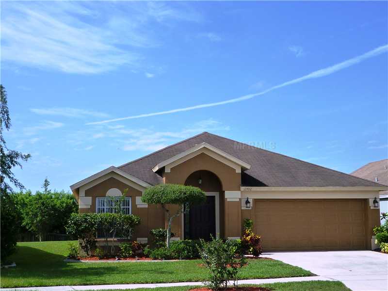 12702 Early Run Ln, Riverview, FL 33578 photo 1