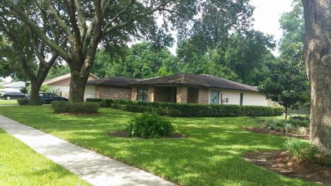 202 Halton, Seffner, FL 33584 photo 1