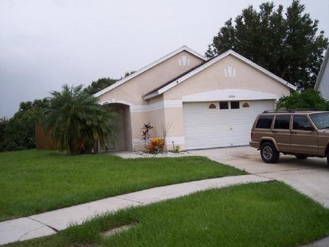 10935 Brucehaven Dr, Riverview, FL 33578 photo 1