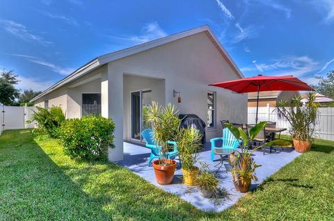 1822 Horsechestnut Ct, Trinity, FL 34655 photo 1