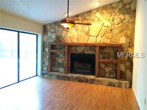 2807 Pointer Pl, Seffner, FL 33584 photo 1