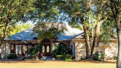 2126 W Martin Rd, Dover, FL 33527 photo 1