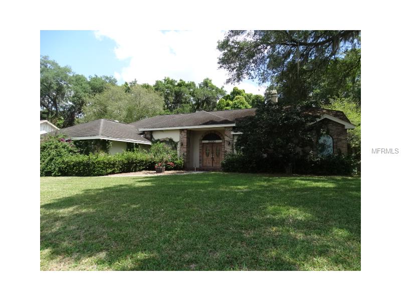 2110 Whitlock Pl, Dover, FL 33527 photo 1