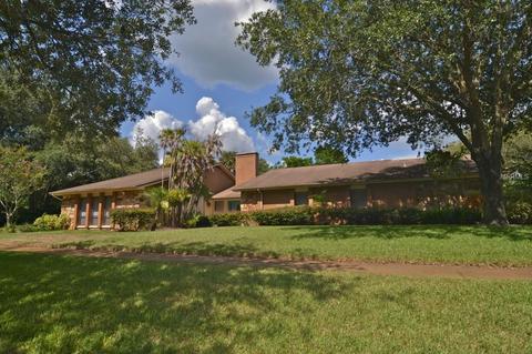 18411 Timberlan Dr, Lutz, FL 33549 photo 1