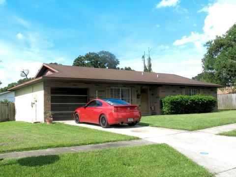 5202 Burr Pl, Seffner, FL 33584 photo 1