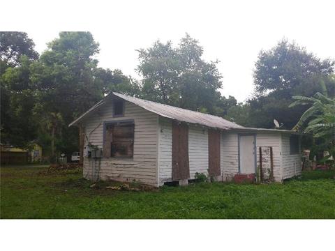 5245 Bogdonoff Dr, Seffner, FL 33584 photo 1