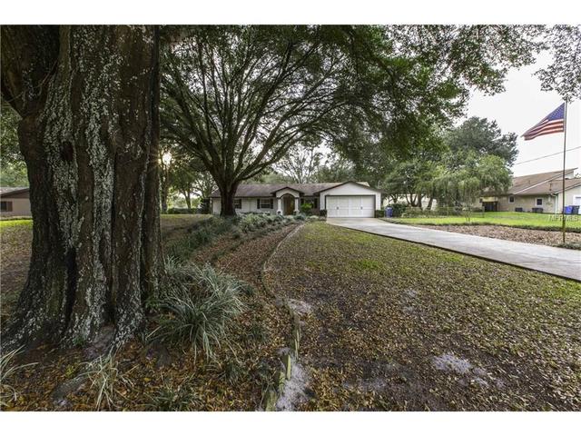 4401 Charro Ln, Plant City, FL 33565