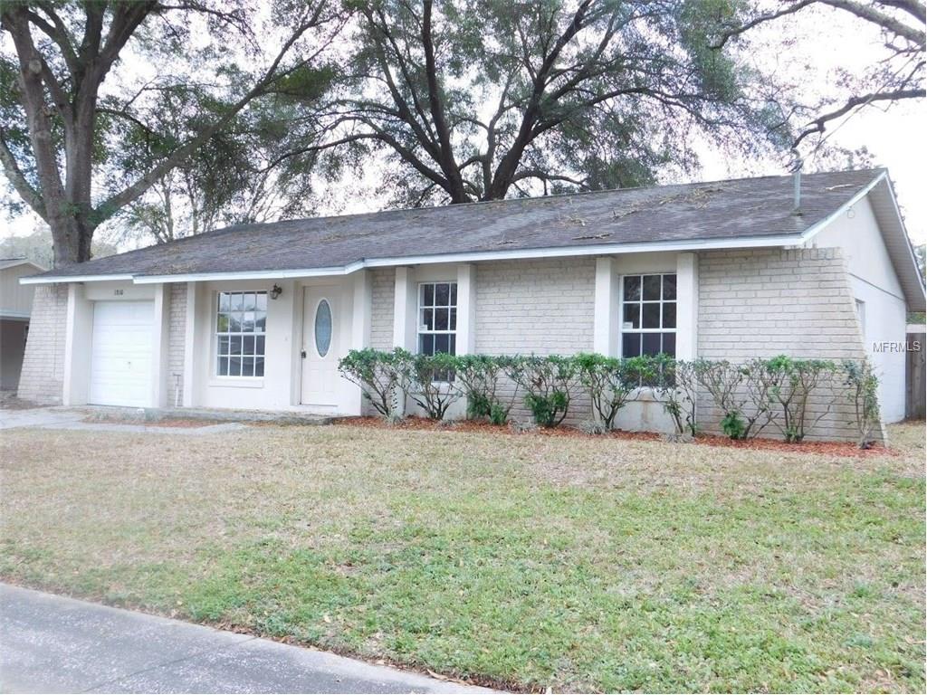 1810 Nova Dr, Valrico, FL 33596 photo 1