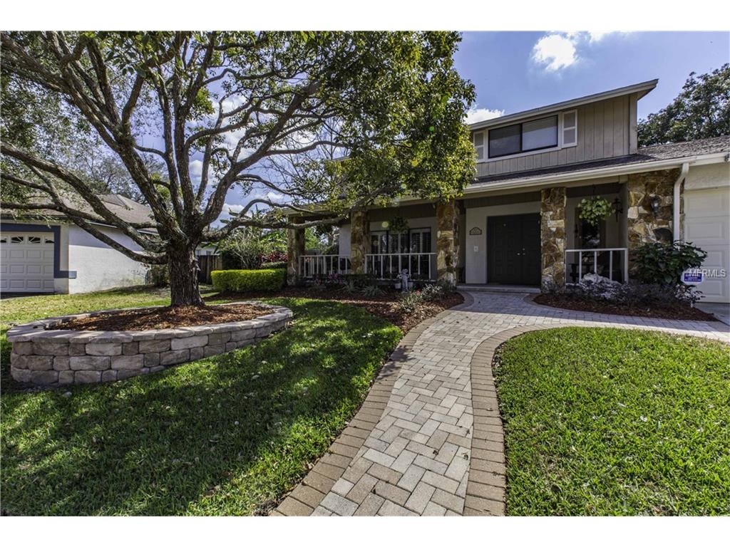 809 Bluegrass Ln, Brandon, FL 33510 photo 1