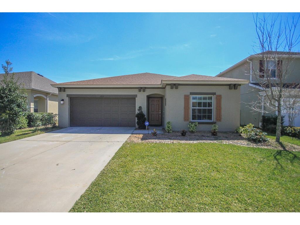 2821 Maple Brook Loop, Lutz, FL 33558 photo 1