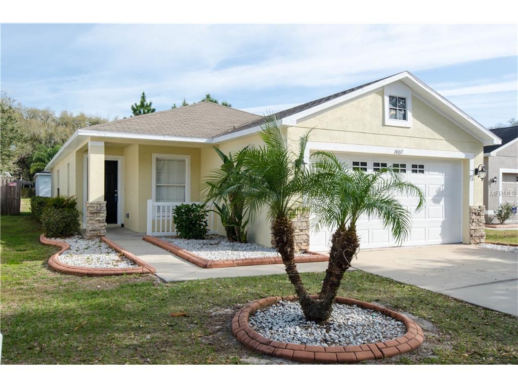 1407 Marsh Wood Dr, Seffner, FL 33584 photo 1