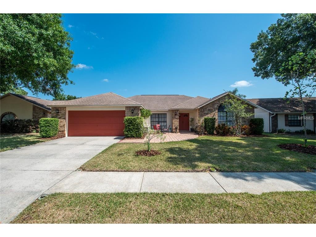 812 Daphne Dr, Brandon, FL 33510 photo 1