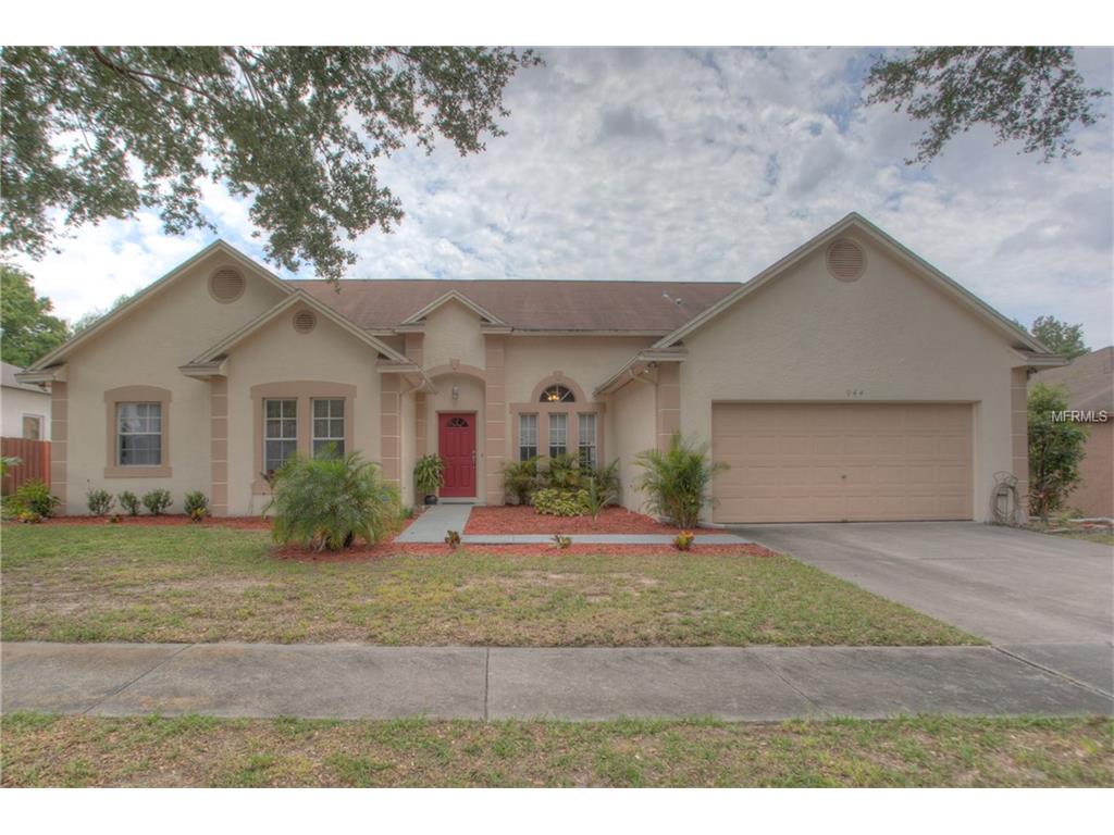 944 Wicketrun Dr, Brandon, FL 33510 photo 1