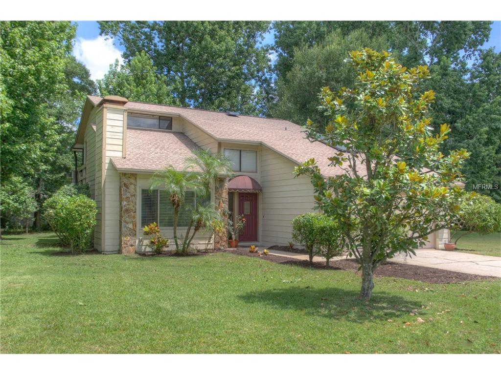 2011 Nancy Ave, Lutz, FL 33548 photo 1